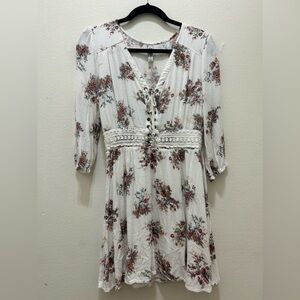 AMERICAN RAG 3/4 QUARTER SLEEVE BOHO DRESS WITH FLORAL AND LACE - M